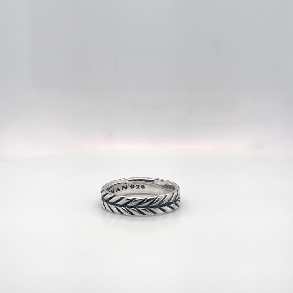 ✨David Yurman Chevron Ring |Size 8✨ - Picture 3 of 6
